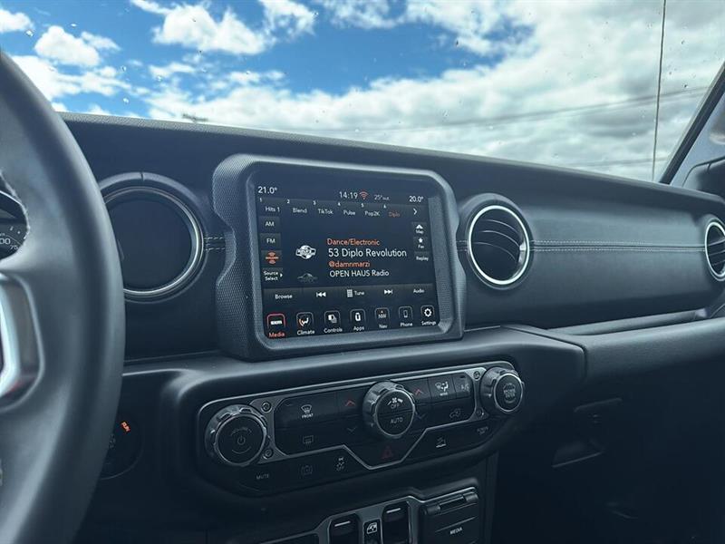 jeep Wrangler 2023 - 24