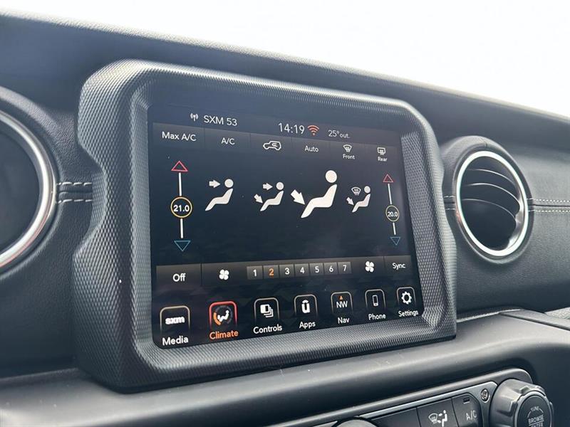 jeep Wrangler 2023 - 26