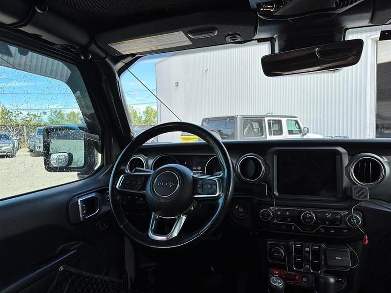 jeep Wrangler 2022 - 17