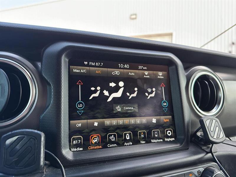 jeep Wrangler 2022 - 25