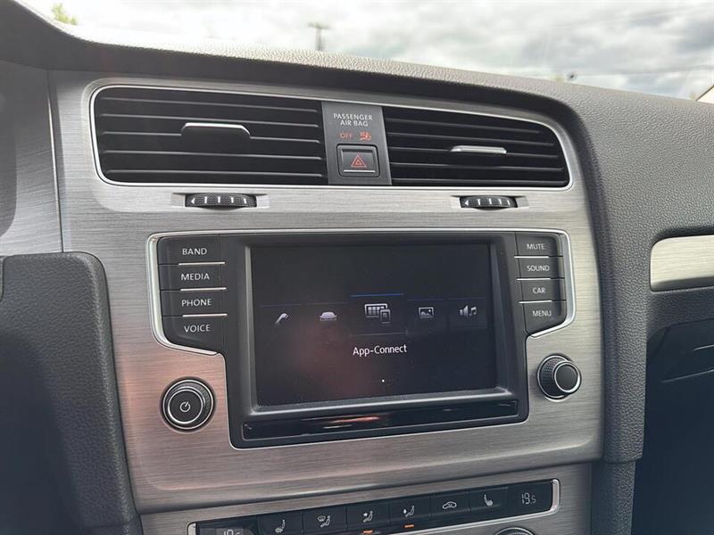 volkswagen Golf 2017 - 26
