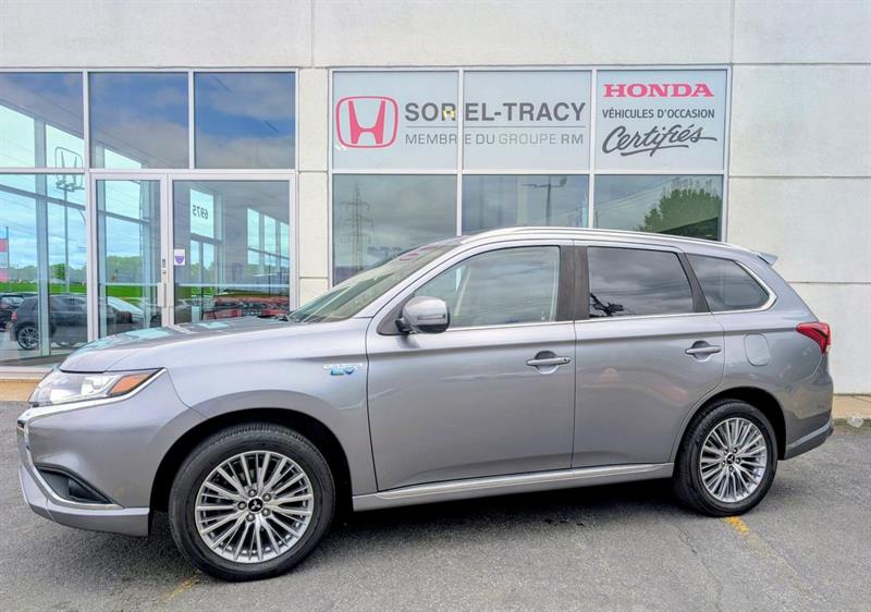 mitsubishi Outlander rechargeable 2020