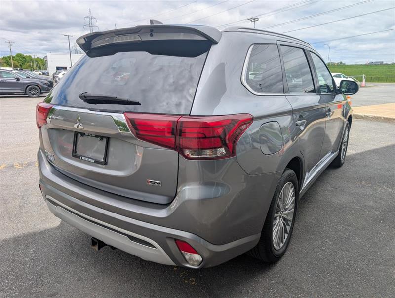 mitsubishi Outlander rechargeable 2020 - 6
