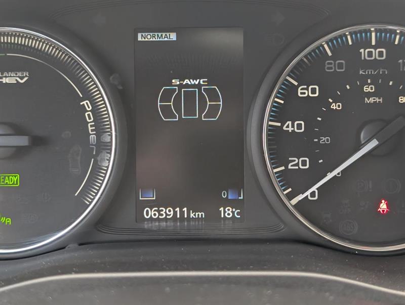mitsubishi Outlander rechargeable 2020 - 12