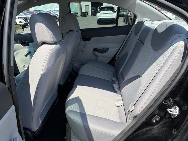 hyundai Accent 2010 - 10