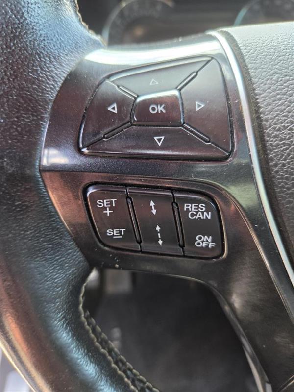 ford Explorer 2017 - 23