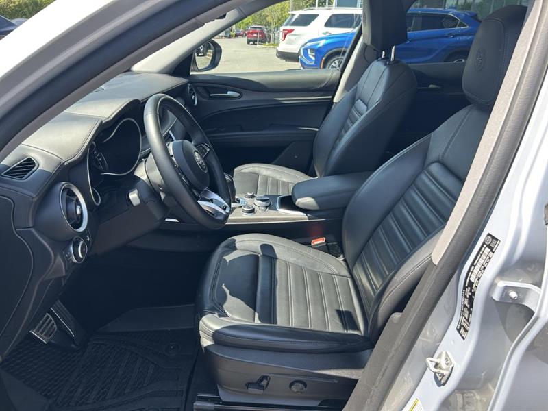 alfa romeo Stelvio 2020 - 10