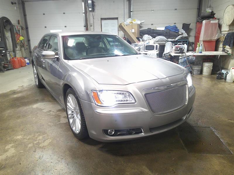 chrysler 300 2014