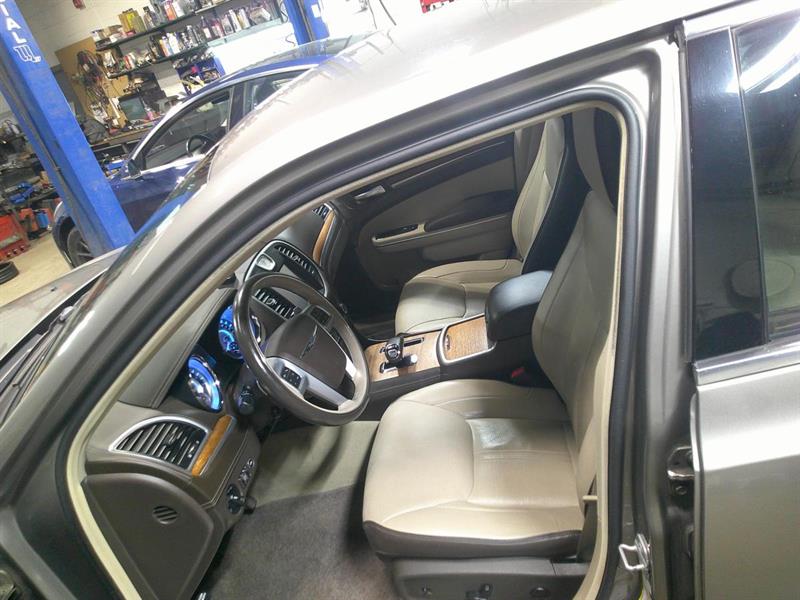 chrysler 300 2014 - 13