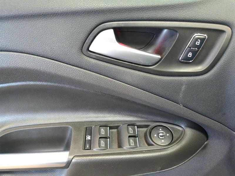 ford C-Max Énergie 2015 - 10