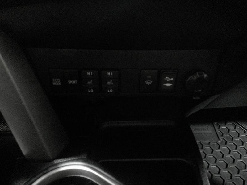 toyota RAV4 2018 - 15
