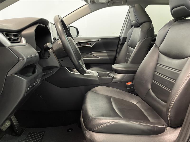 toyota RAV4 2019 - 11