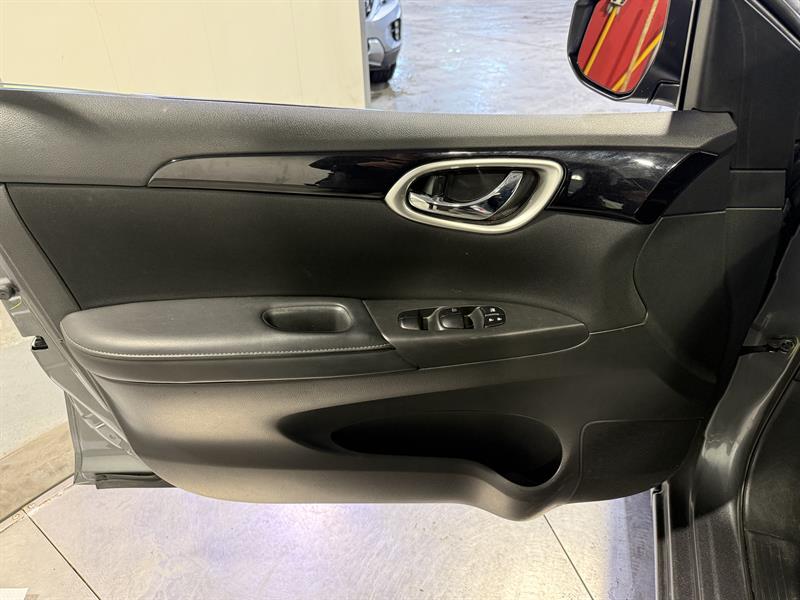 nissan Sentra 2019 - 11