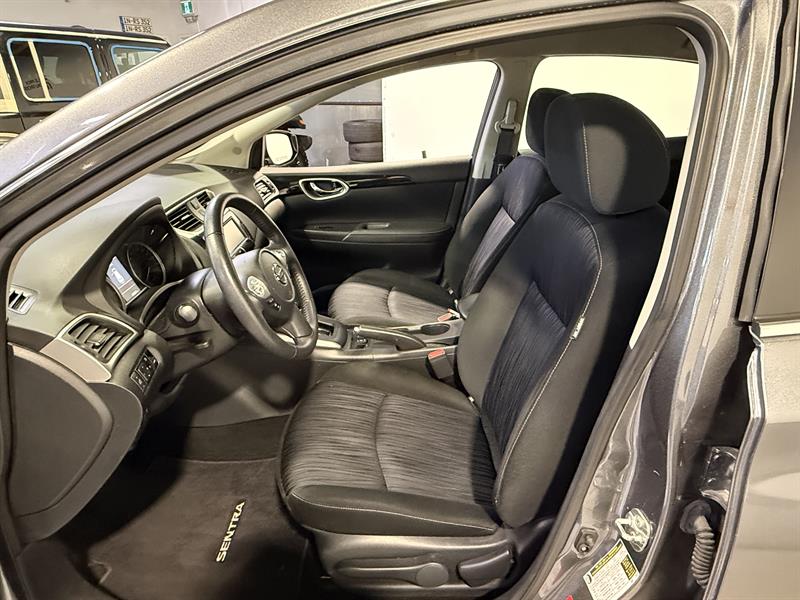 nissan Sentra 2019 - 13