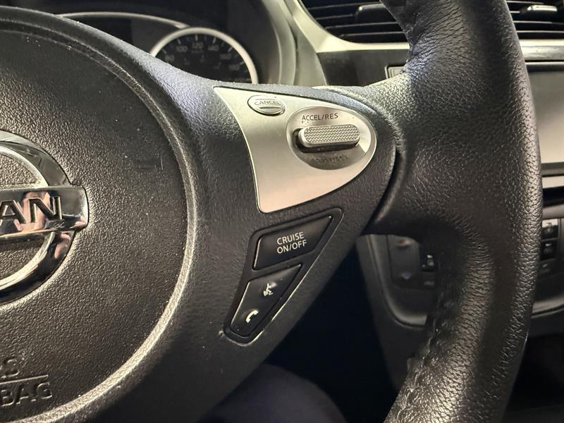 nissan Sentra 2019 - 16