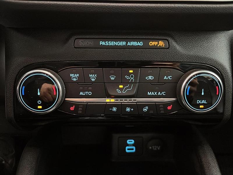 ford Escape Hybrid 2022 - 21
