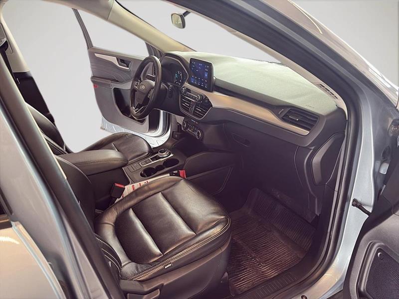 ford Escape Hybrid 2022 - 24