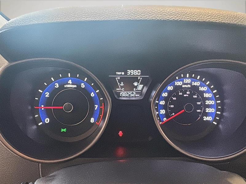 hyundai Elantra 2015 - 15