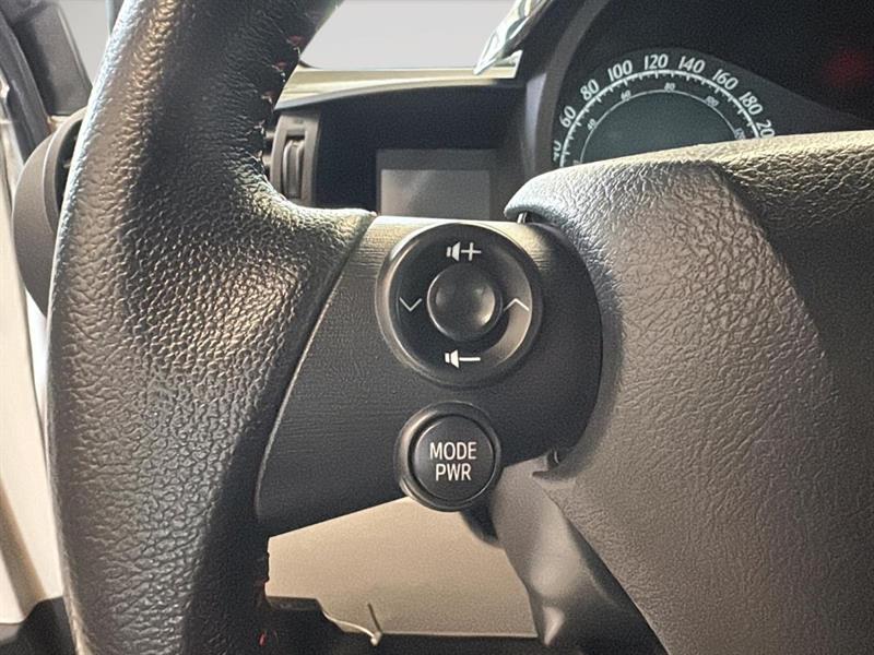 scion iQ 2015 - 13