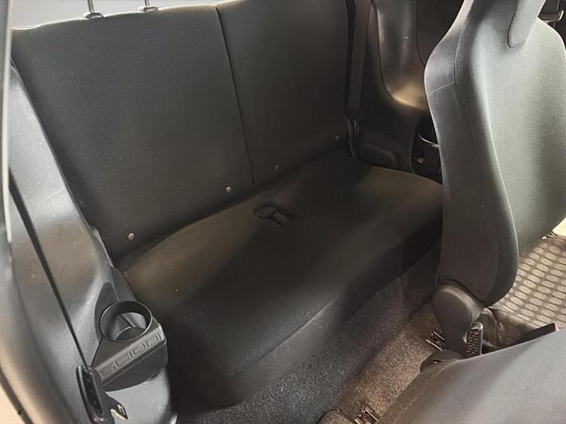 scion iQ 2015 - 21