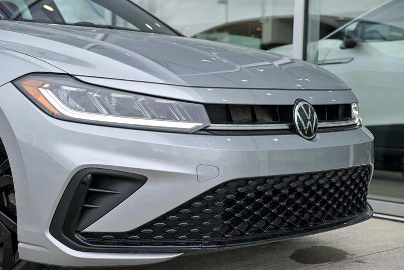 volkswagen Jetta 2025 - 2