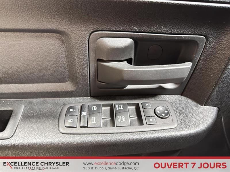 ram 1500 Classic 2023 - 12