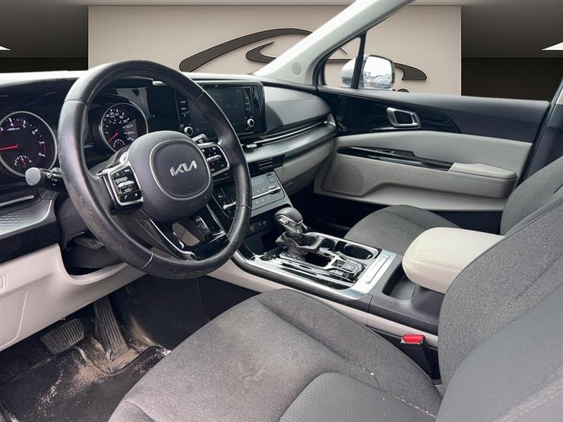 kia Carnival 2022 - 5
