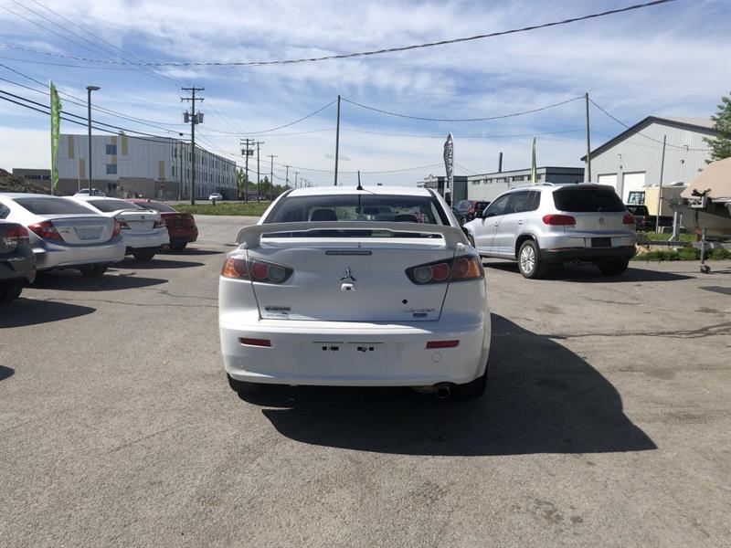 mitsubishi Lancer 2017 - 8