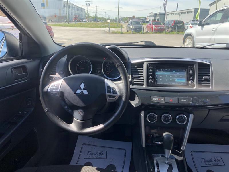 mitsubishi Lancer 2017 - 14