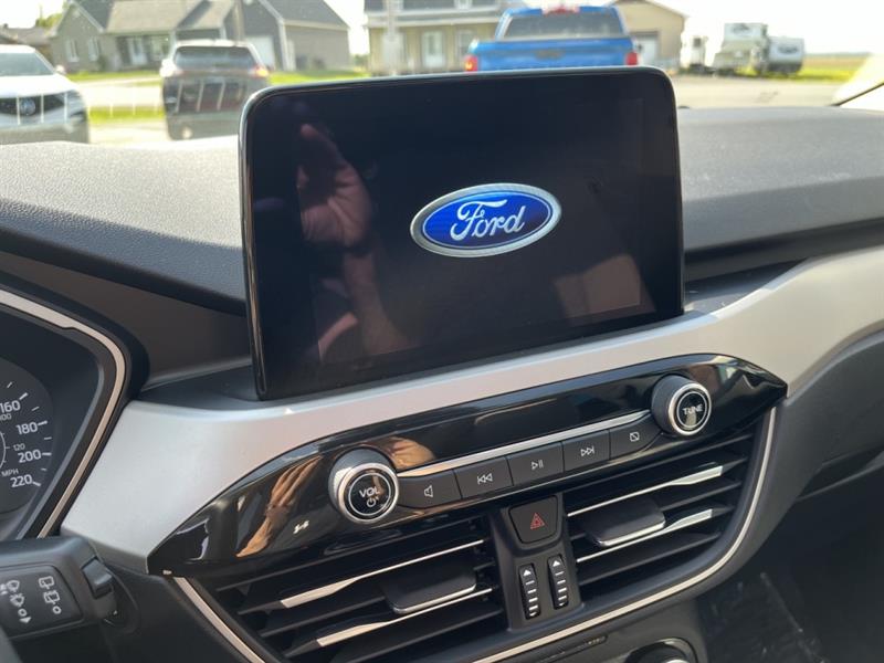 ford Escape 2022 - 20