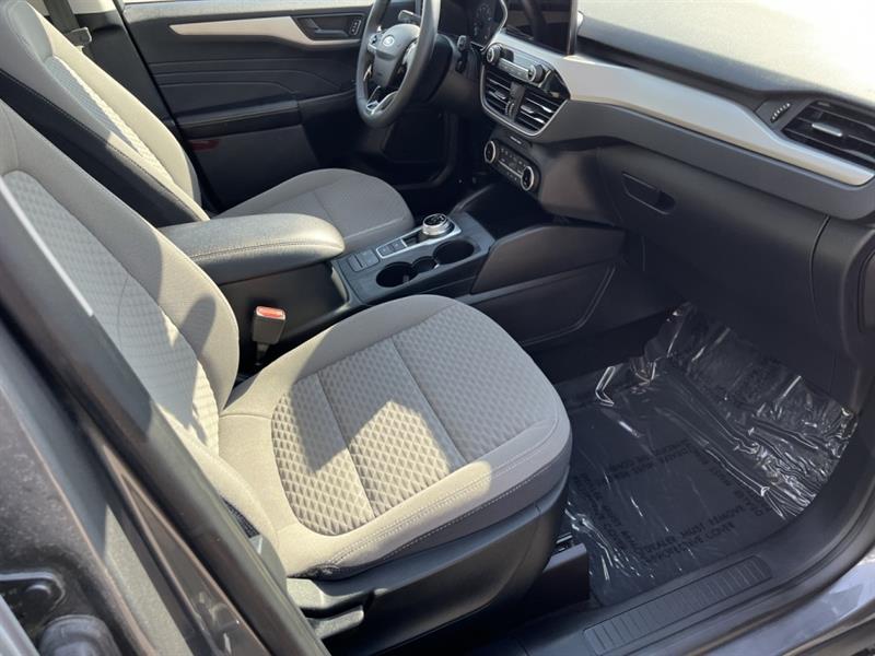 ford Escape 2022 - 26