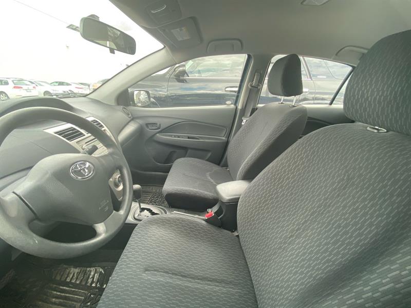 toyota Yaris 2009 - 3