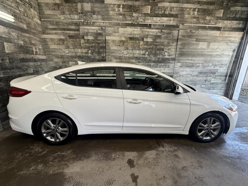 hyundai Elantra 2018 - 2