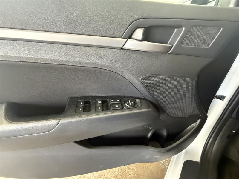 hyundai Elantra 2018 - 13