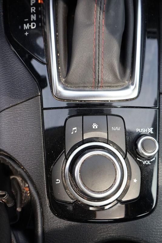 mazda Mazda3 2015 - 18