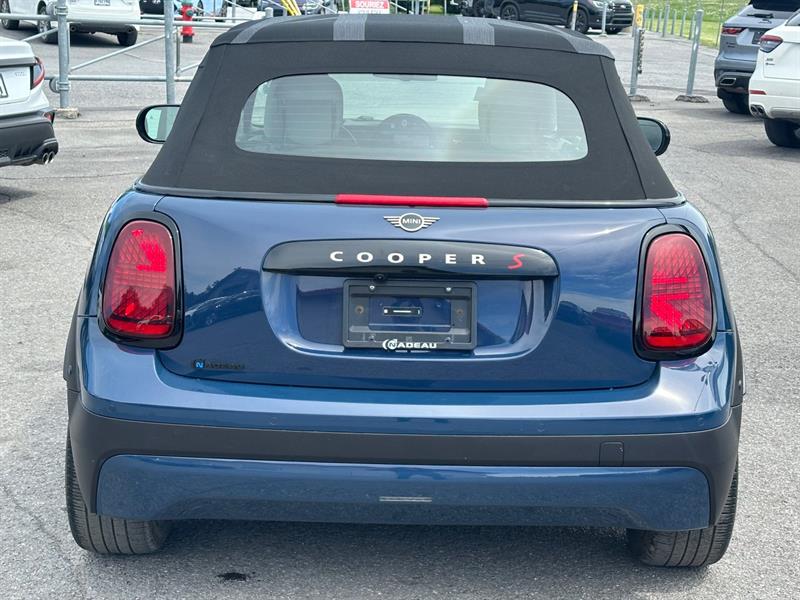 mini Convertible 2025 - 14