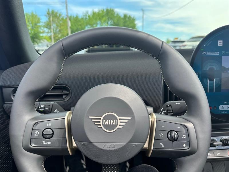 mini Convertible 2025 - 27