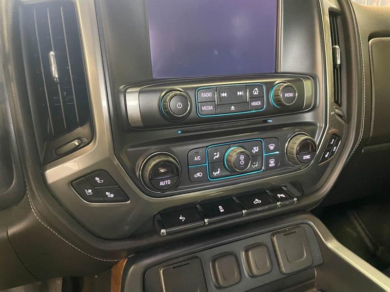 chevrolet Silverado 1500 2018 - 12
