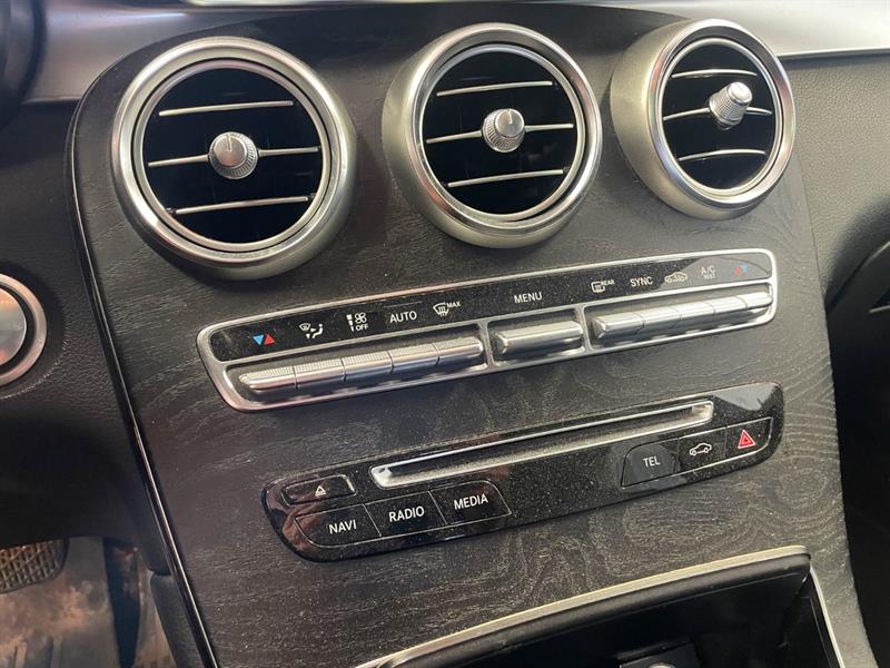 mercedes-benz GLC 2018 - 14