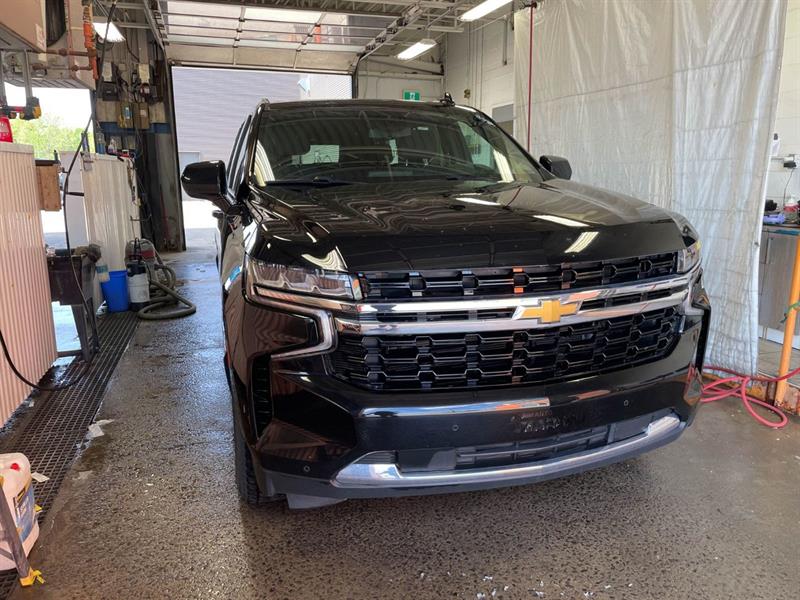 chevrolet Suburban 2023 - 9