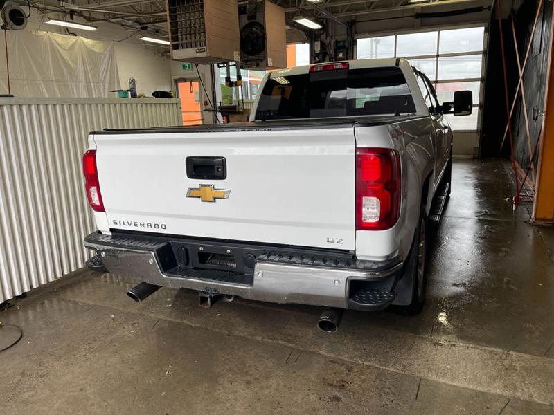 chevrolet Silverado 1500 2018 - 8