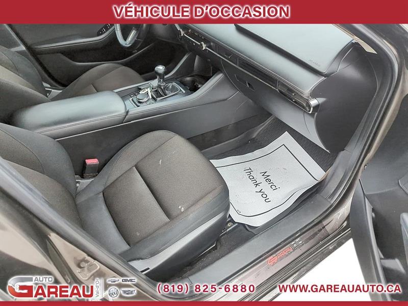 mazda Mazda3 2019 - 23