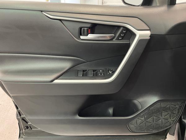 toyota RAV4 2019 - 10