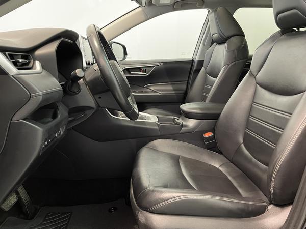 toyota RAV4 2019 - 11