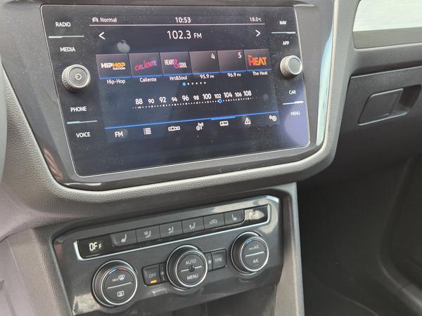 volkswagen Tiguan 2021 - 16