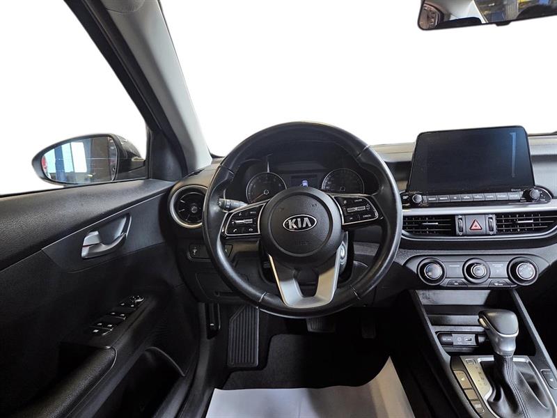 kia Forte 2021 - 13