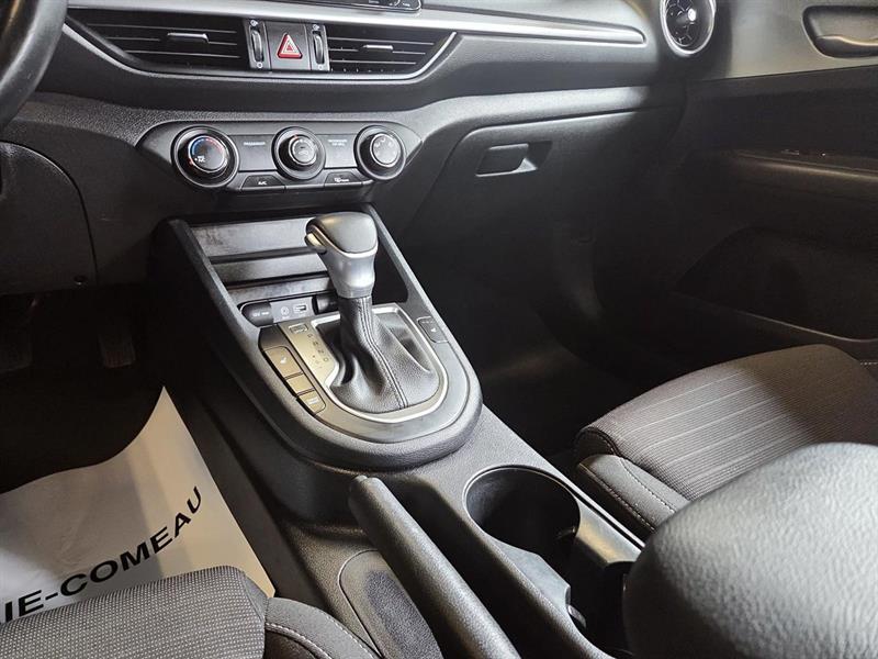 kia Forte 2021 - 15
