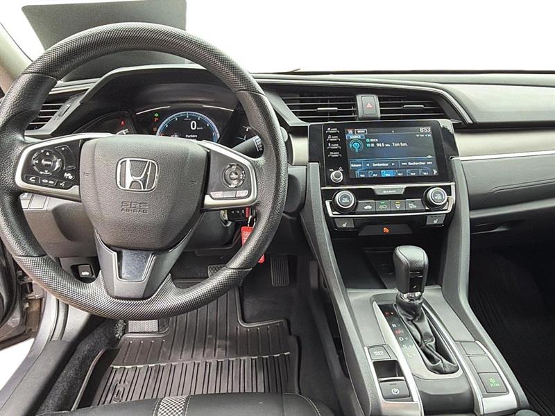 honda Civic Sedan 2019 - 10