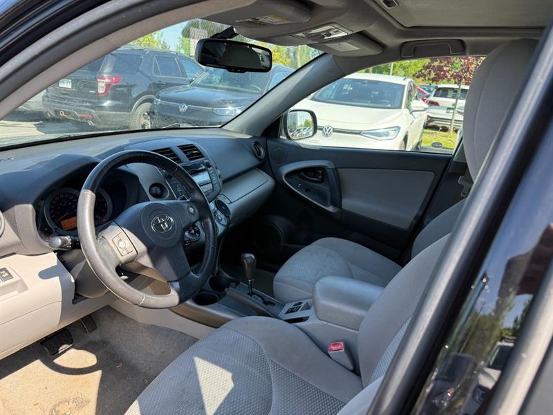 toyota RAV4 2009 - 9