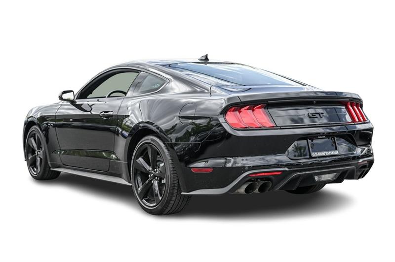 ford Mustang 2022 - 7